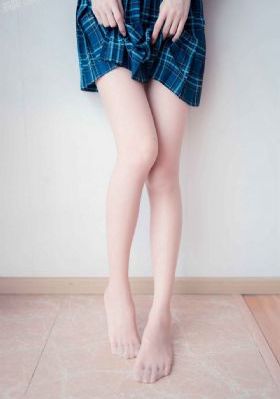 韩国电影可疑的美容院