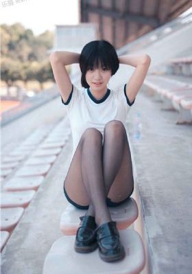 美人如画