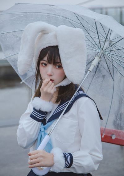 夜晚游玩游戏