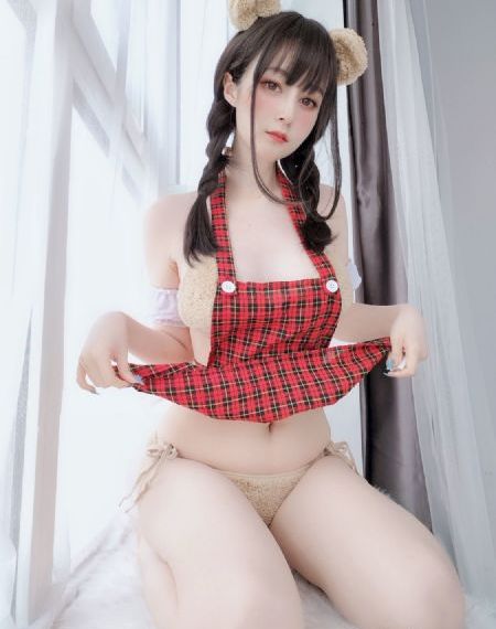 娇妻卧室含辱迎接领导视频