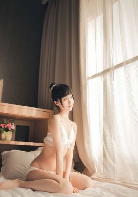 吻胸揉屁股摸腿娇喘舌吻